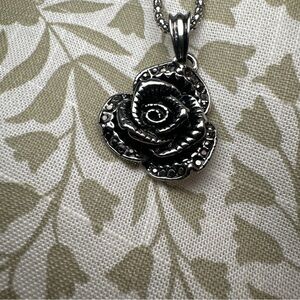Vintage Silver Plated Womens Necklace Rose With Marcasite 22 Inch